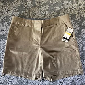 IZOD Bar Harbor Taupe Shorts
